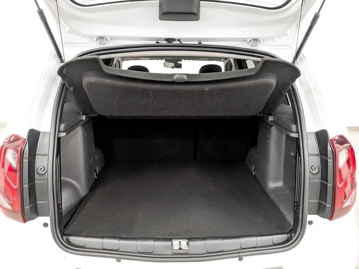 Купить Renault Duster с пробегом. Фото: #9