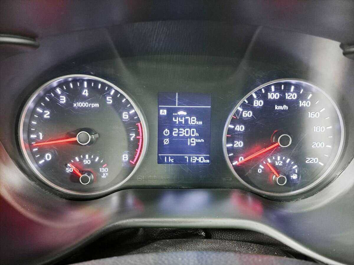 Купить Kia Rio с пробегом. Фото: #8