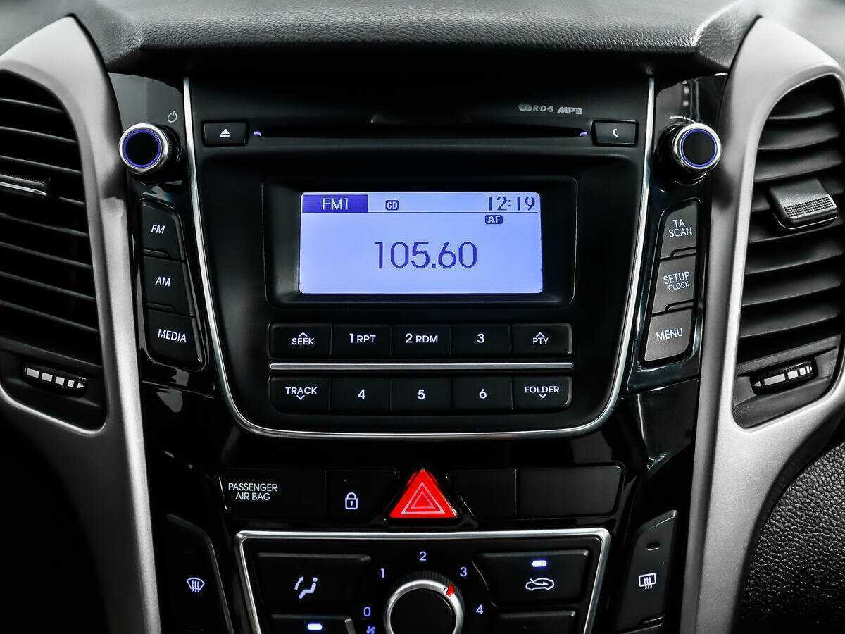 Купить Hyundai i30 с пробегом. Фото: #12