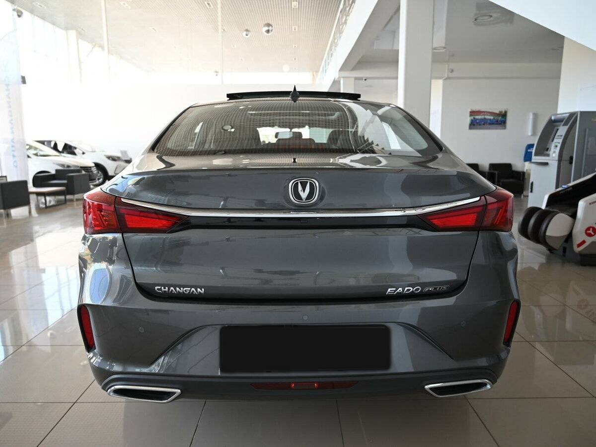 Купить Changan Eado Plus с пробегом. Фото: #2