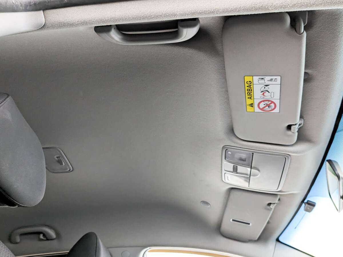 Купить Hyundai Solaris с пробегом. Фото: #17