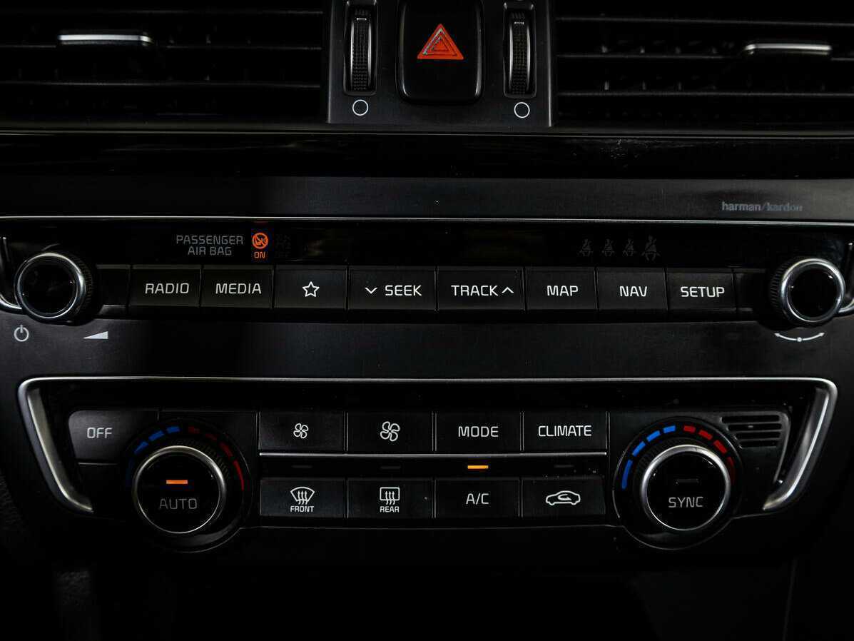 Купить Kia Optima с пробегом. Фото: #12