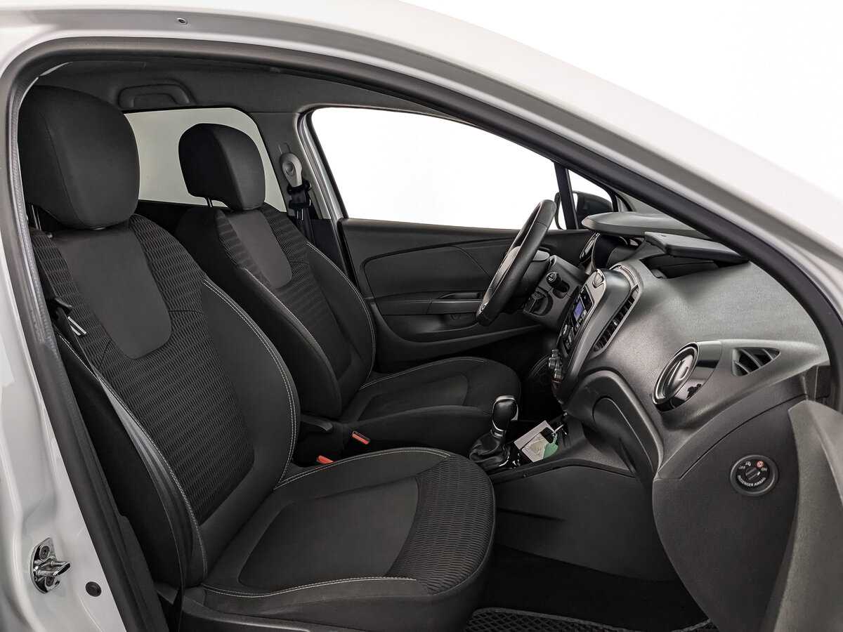 Купить Renault Kaptur с пробегом. Фото: #19