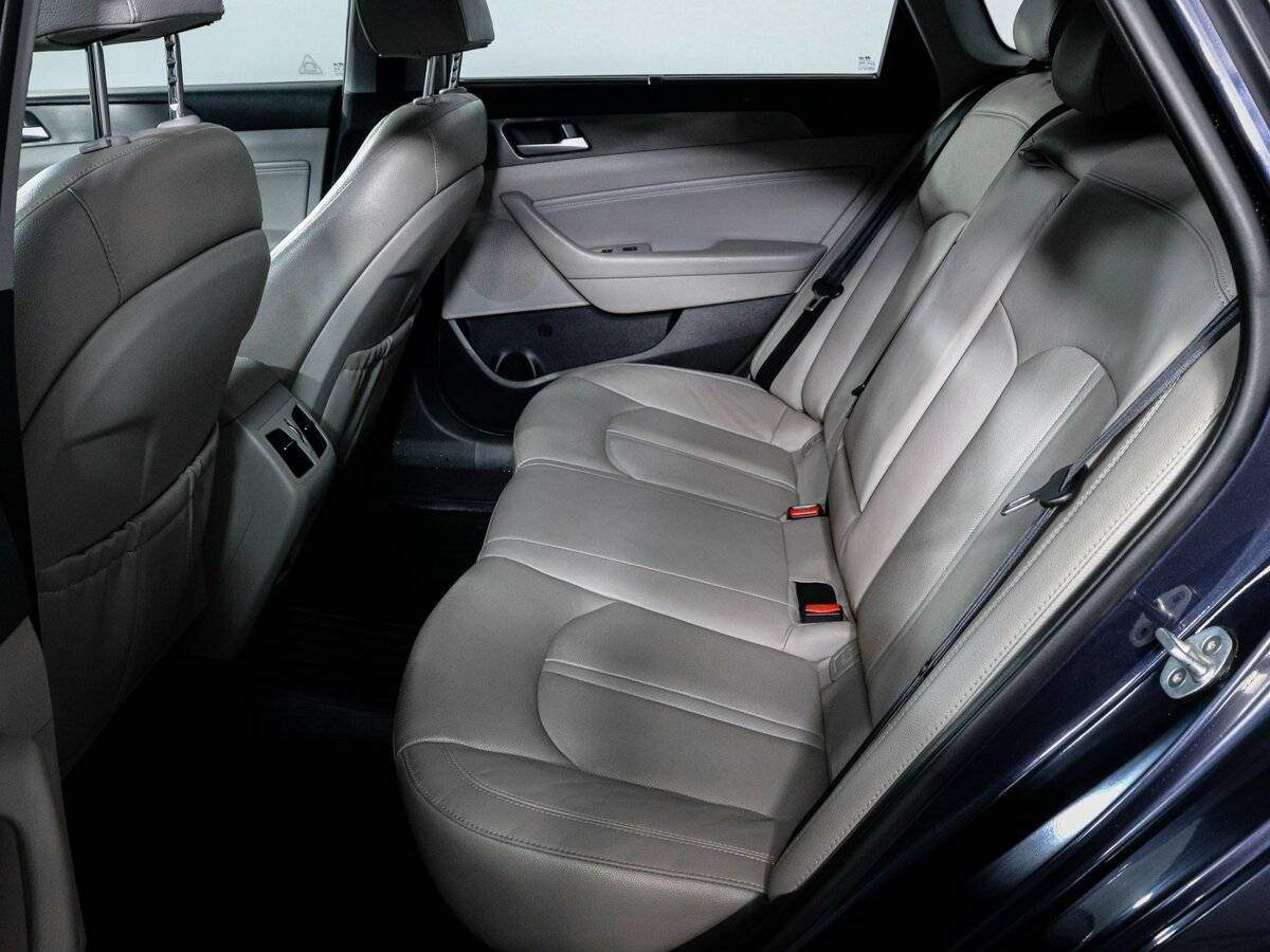 Купить Hyundai Sonata с пробегом. Фото: #9