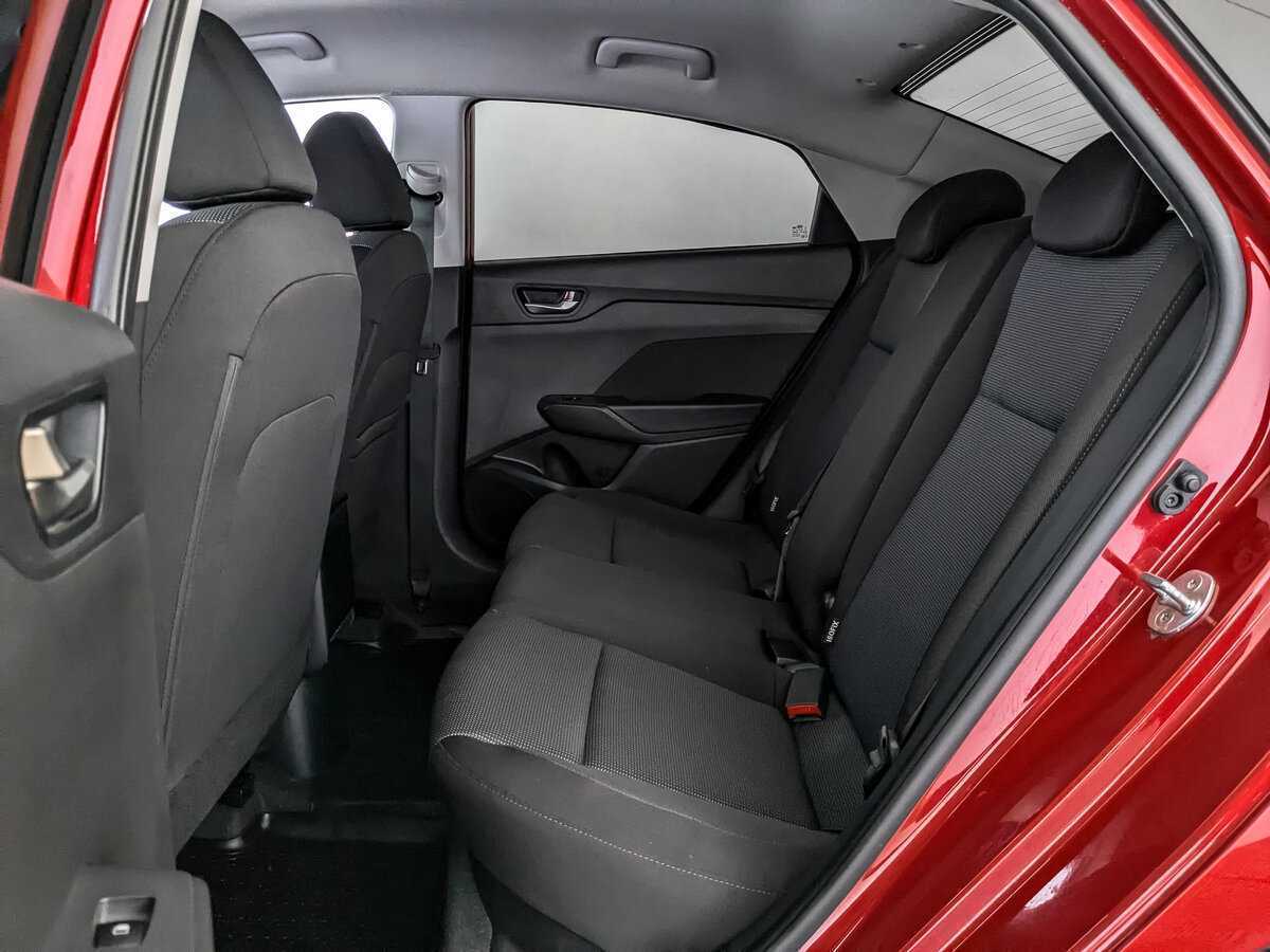 Купить Hyundai Solaris с пробегом. Фото: #17