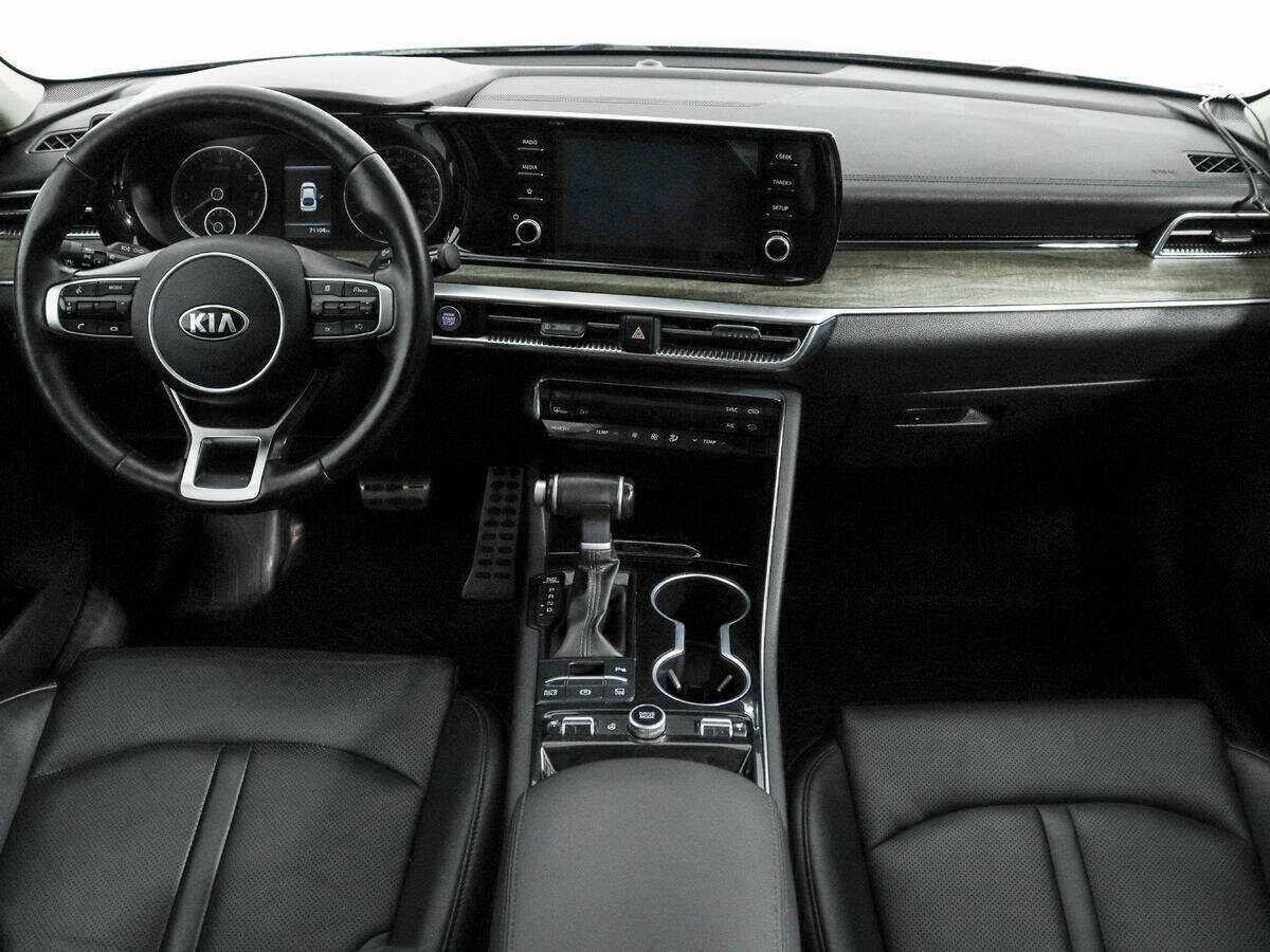 Купить Kia K5 с пробегом. Фото: #11