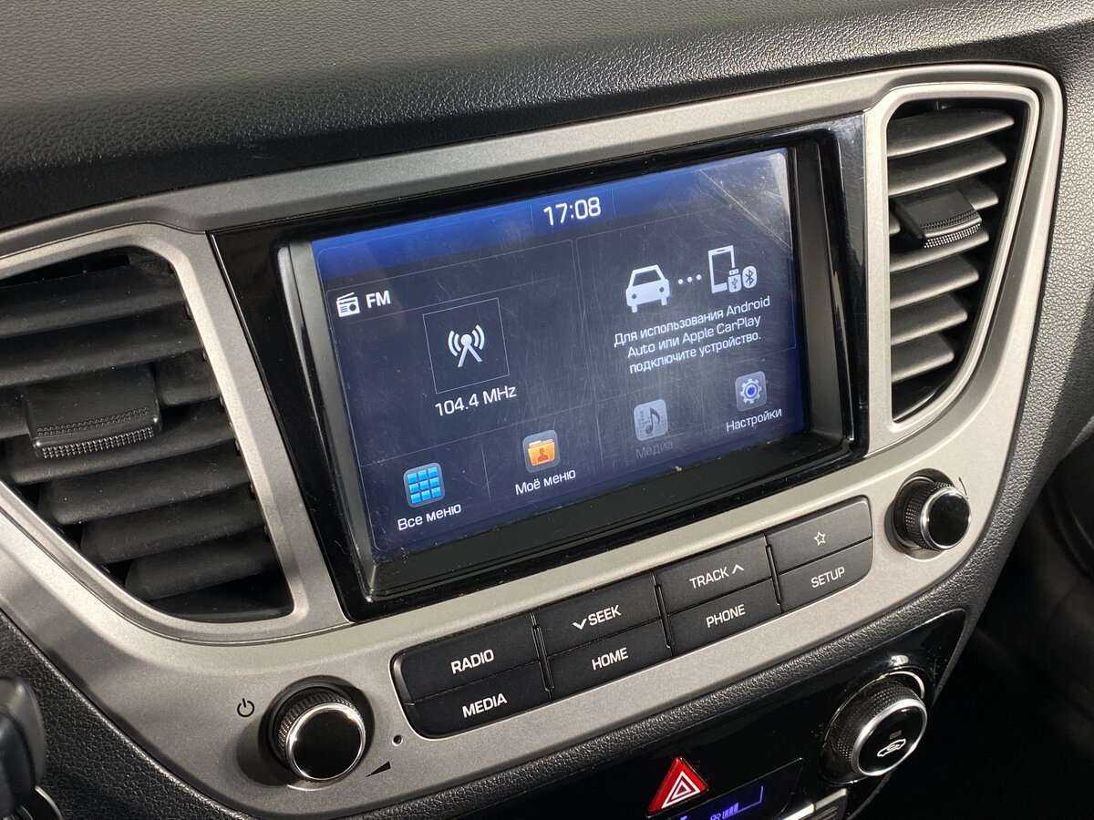 Купить Hyundai Solaris с пробегом. Фото: #11