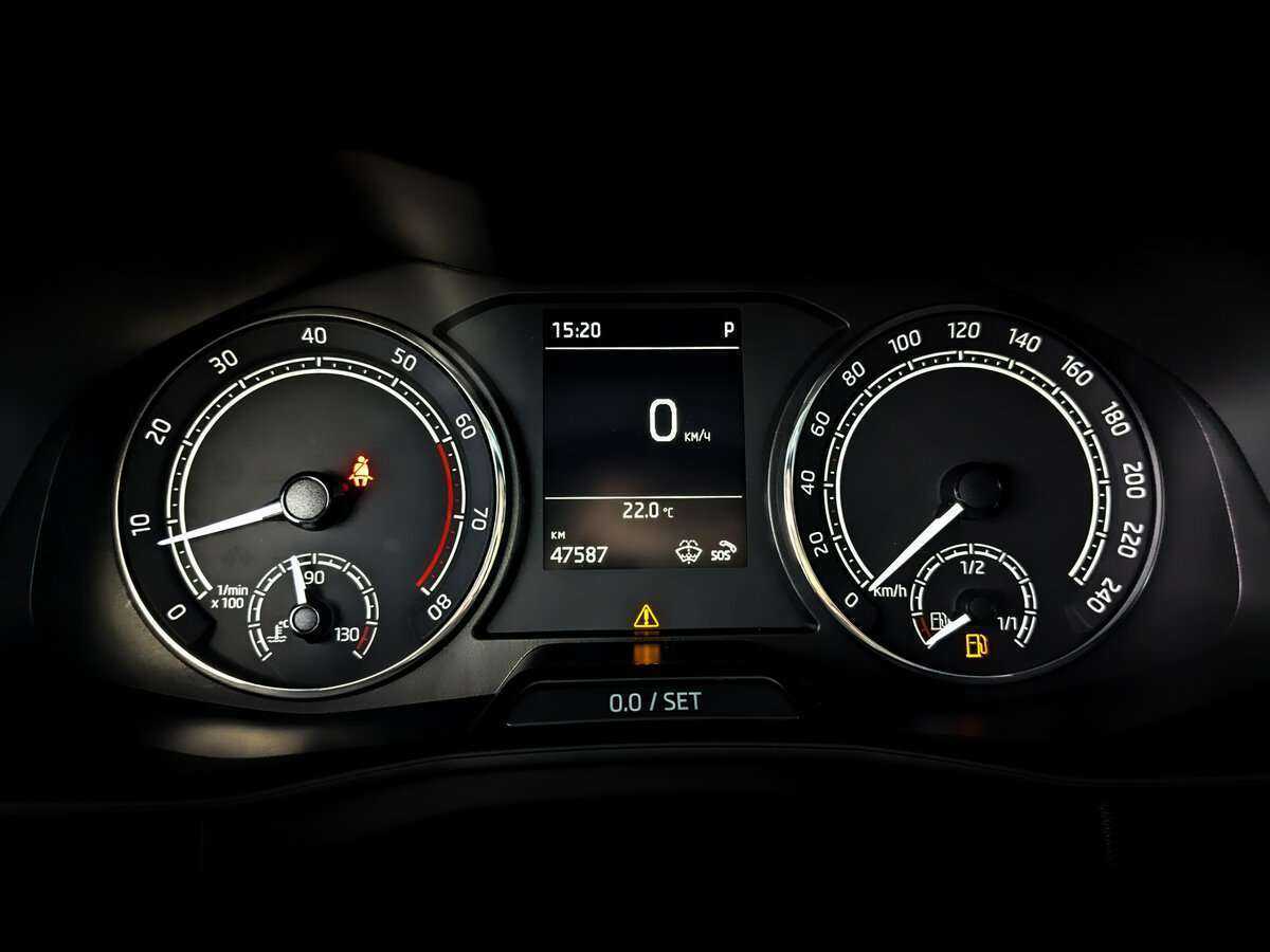 Купить Skoda Rapid с пробегом. Фото: #9