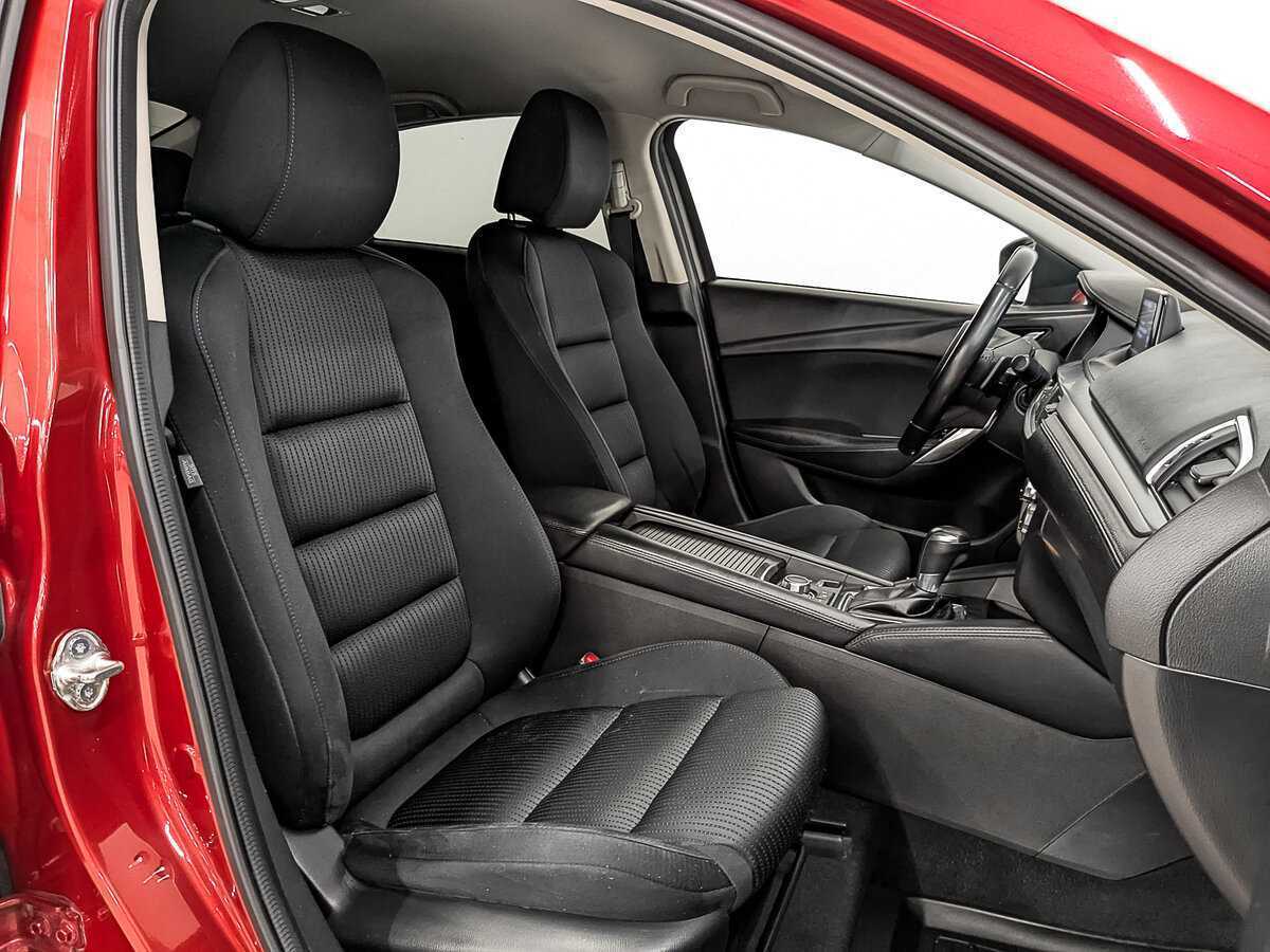 Купить Mazda 6 с пробегом. Фото: #21