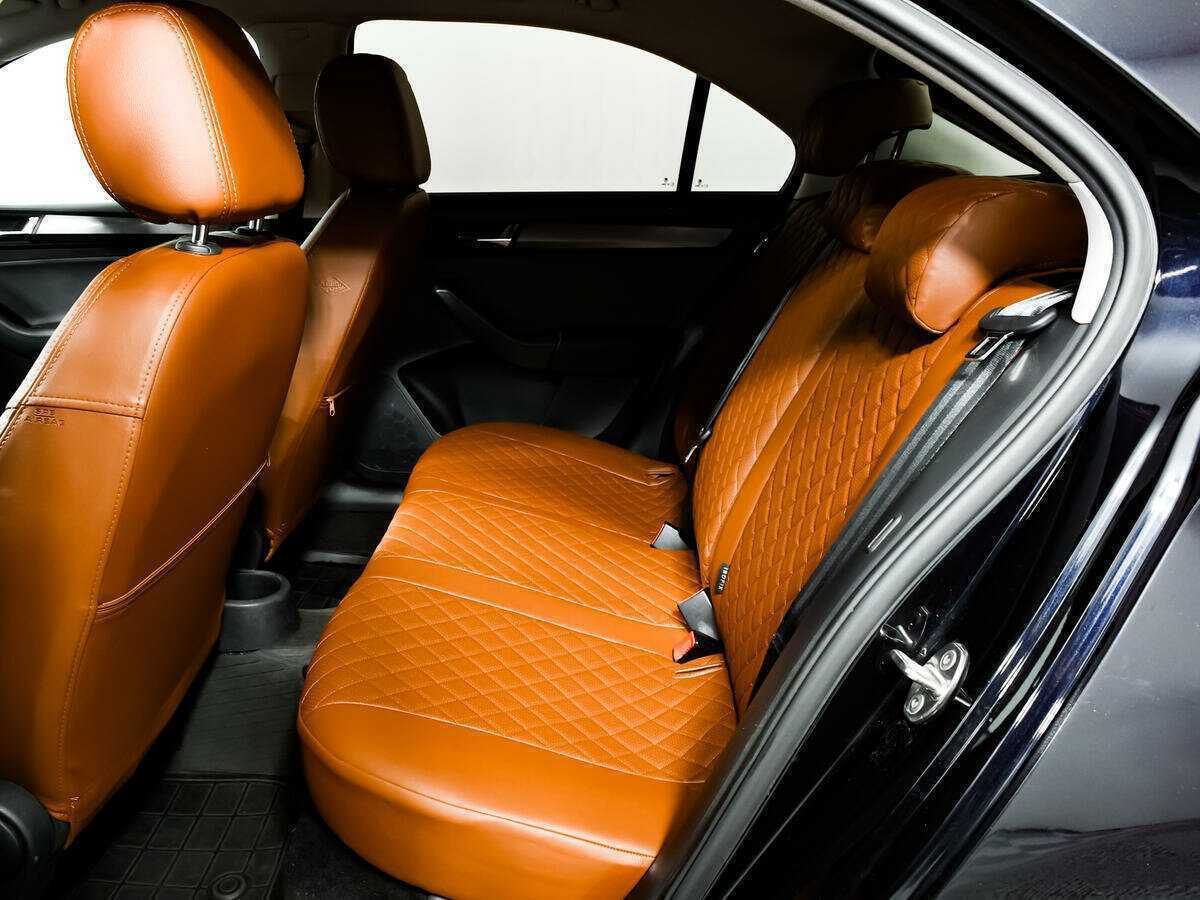 Купить Skoda Rapid с пробегом. Фото: #11