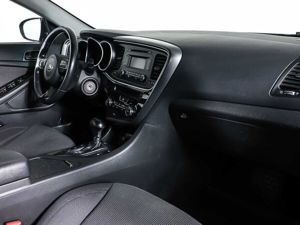 Купить Kia Optima с пробегом. Фото: #8