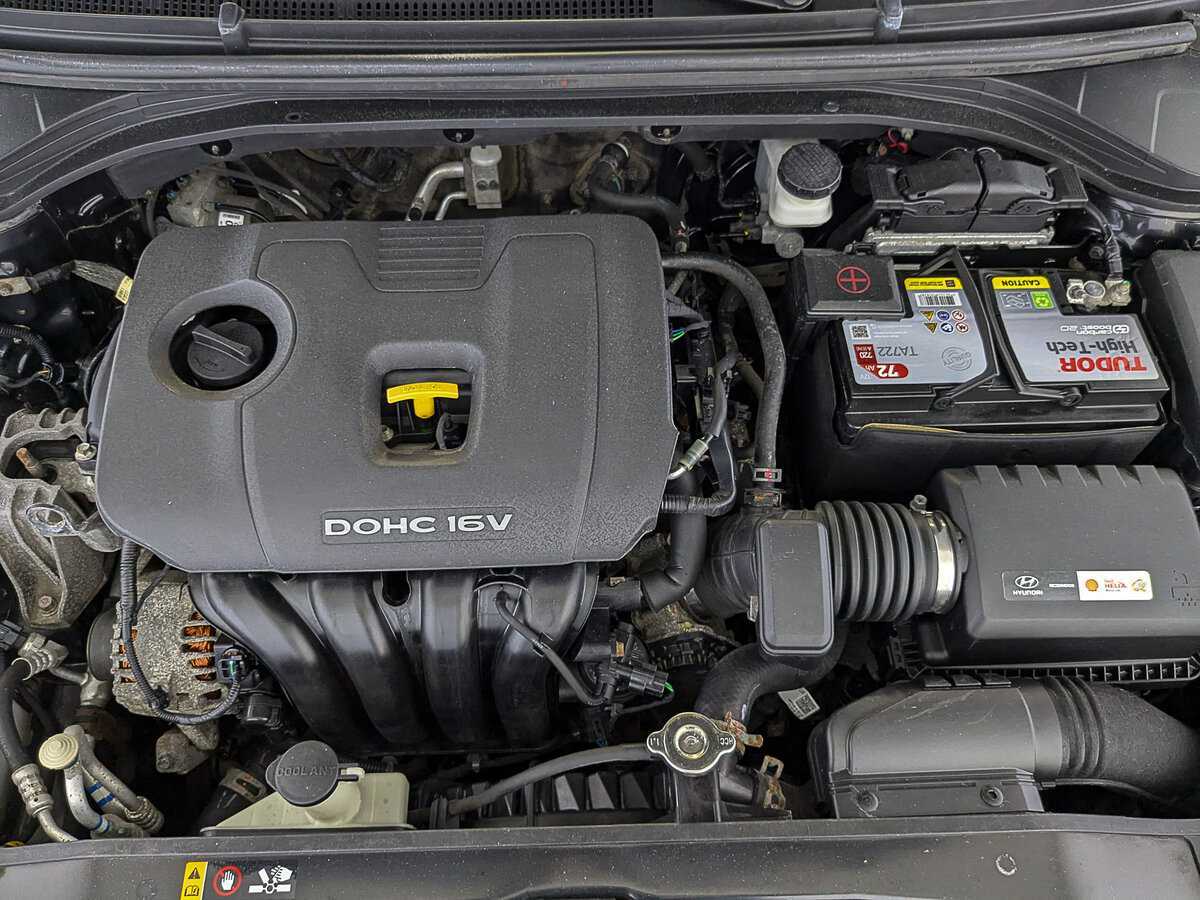 Купить Hyundai Elantra с пробегом. Фото: #8