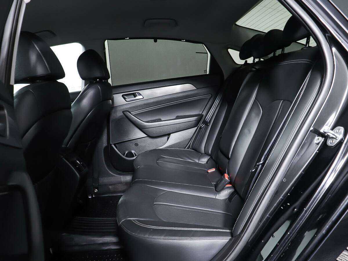 Купить Hyundai Sonata с пробегом. Фото: #9