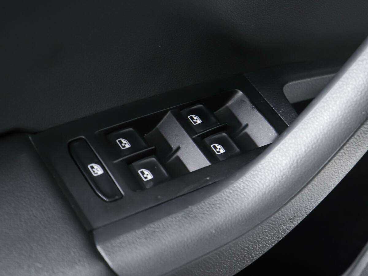 Купить Skoda Octavia с пробегом. Фото: #17