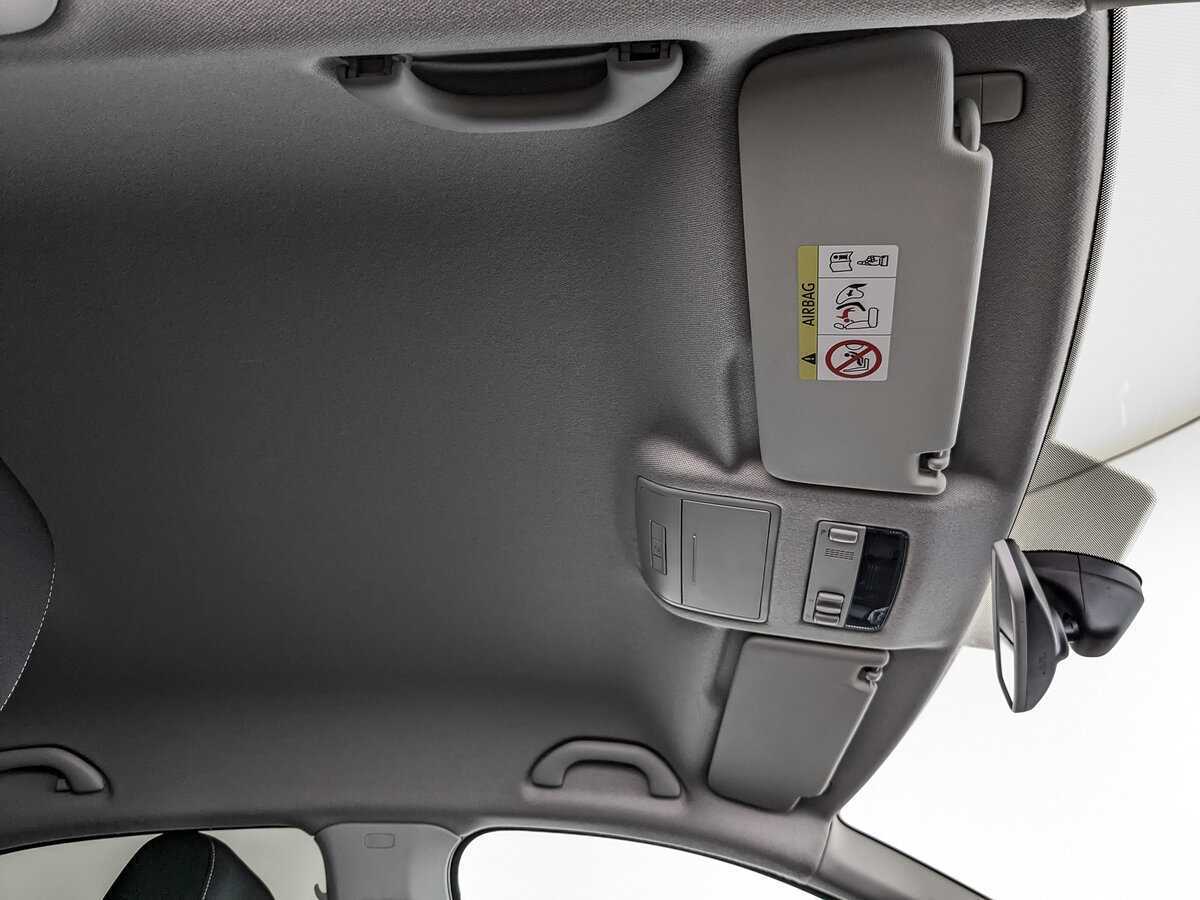 Купить Skoda Rapid с пробегом. Фото: #18