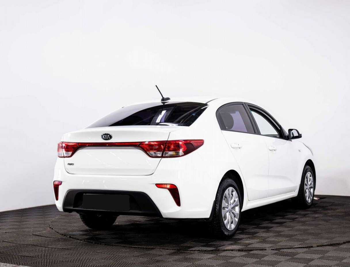 Купить Kia Rio с пробегом. Фото: #5