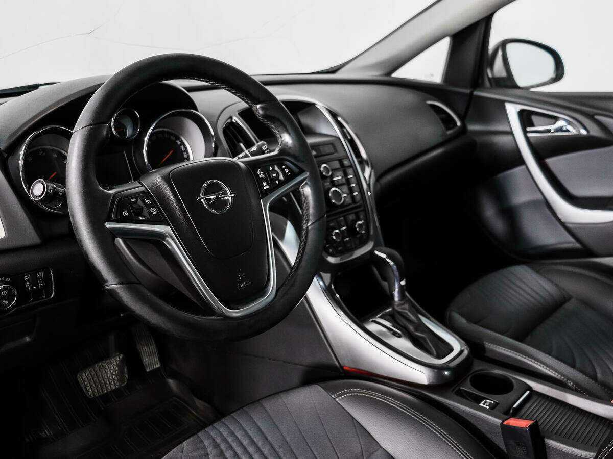 Купить Opel Astra с пробегом. Фото: #8
