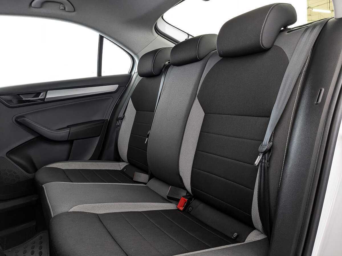 Купить Skoda Rapid с пробегом. Фото: #13