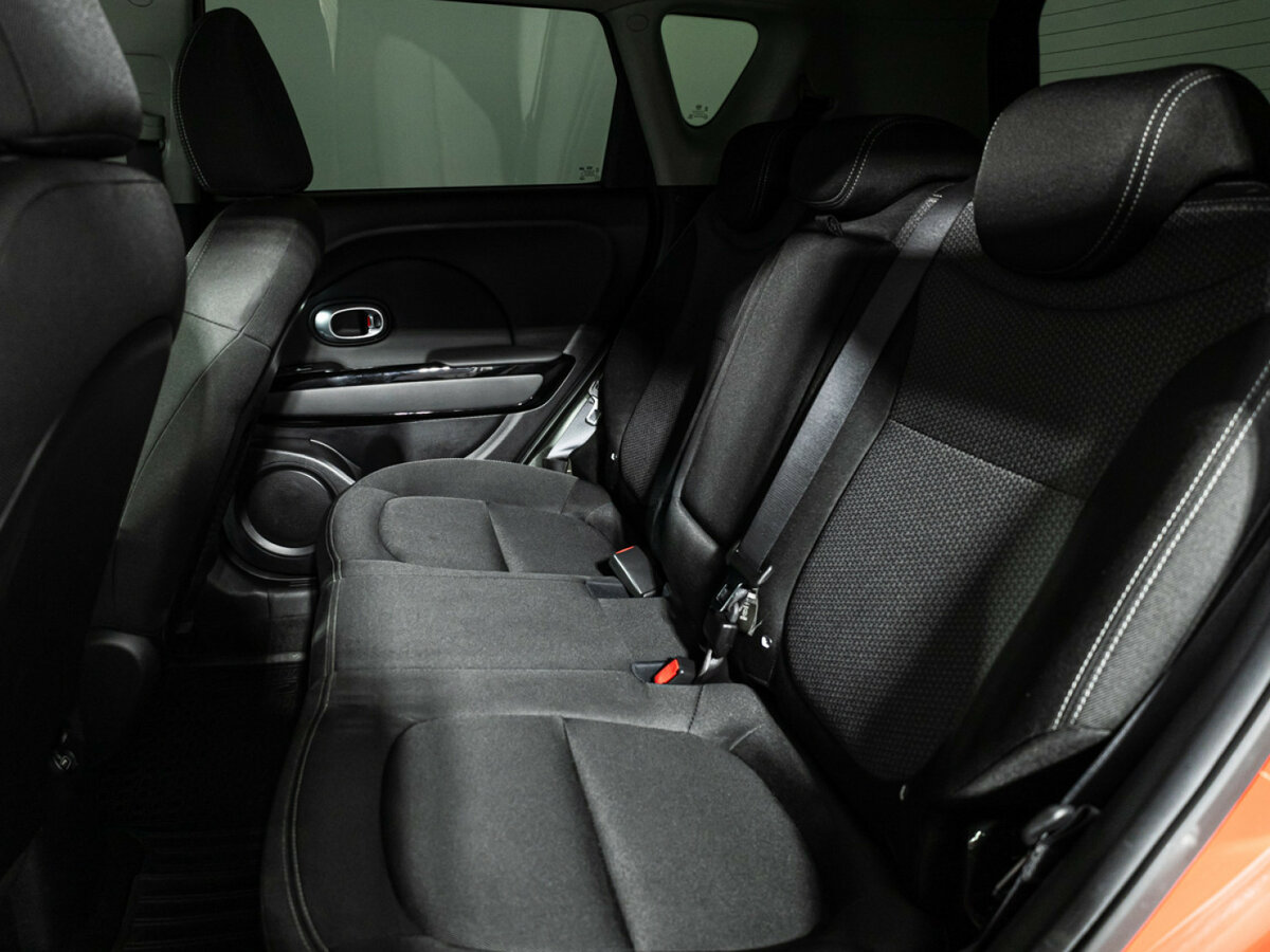 Купить Kia Soul с пробегом. Фото: #9