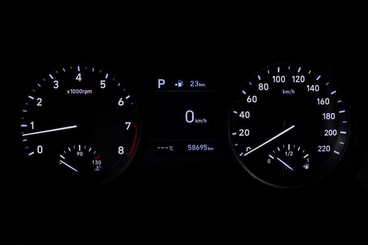 Купить Hyundai Solaris с пробегом. Фото: #9