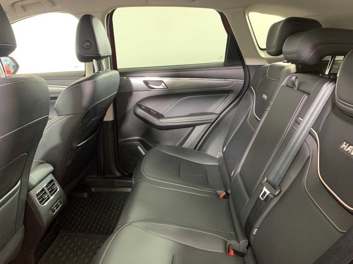 Купить Haval Jolion с пробегом. Фото: #18