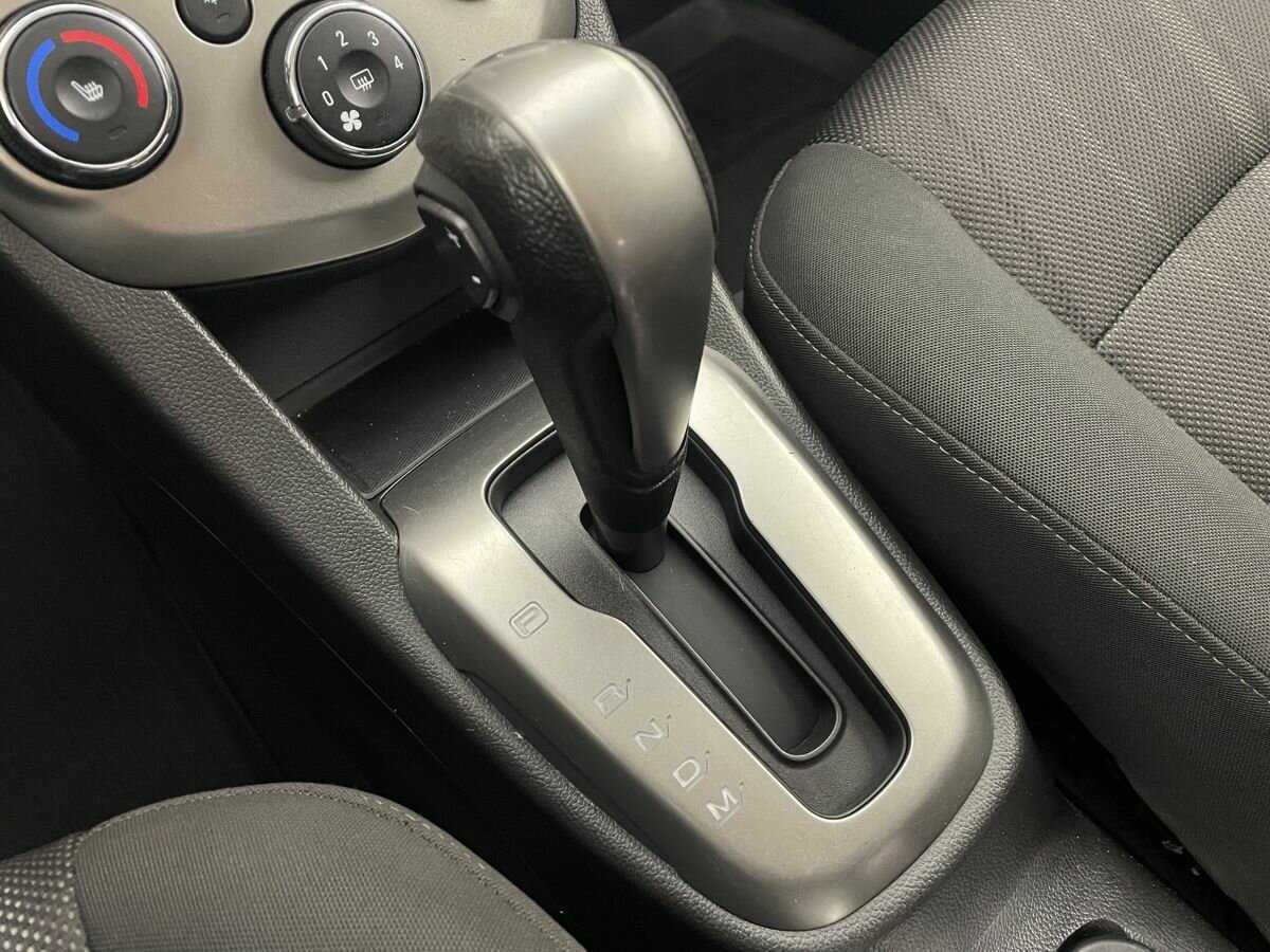 Купить Chevrolet Aveo с пробегом. Фото: #11