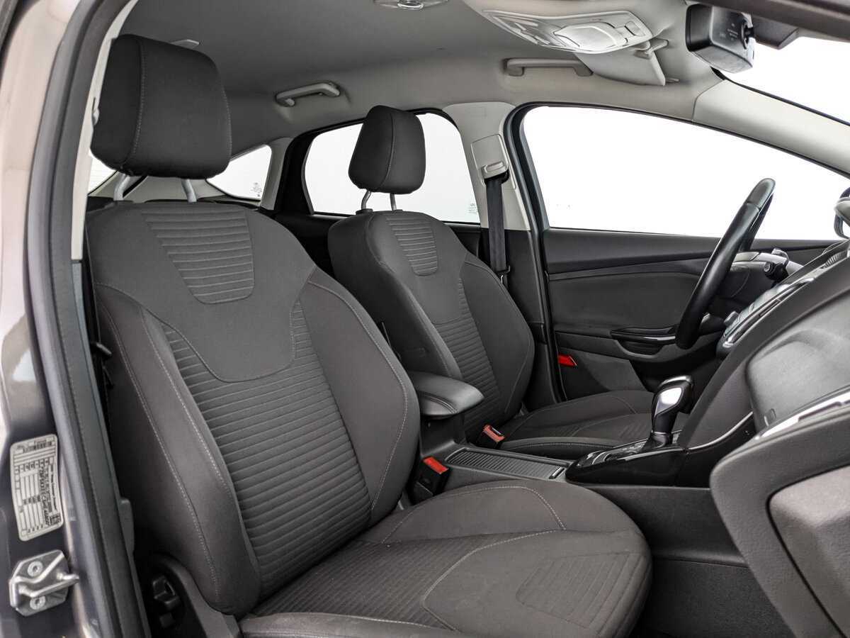 Купить Ford Focus с пробегом. Фото: #18