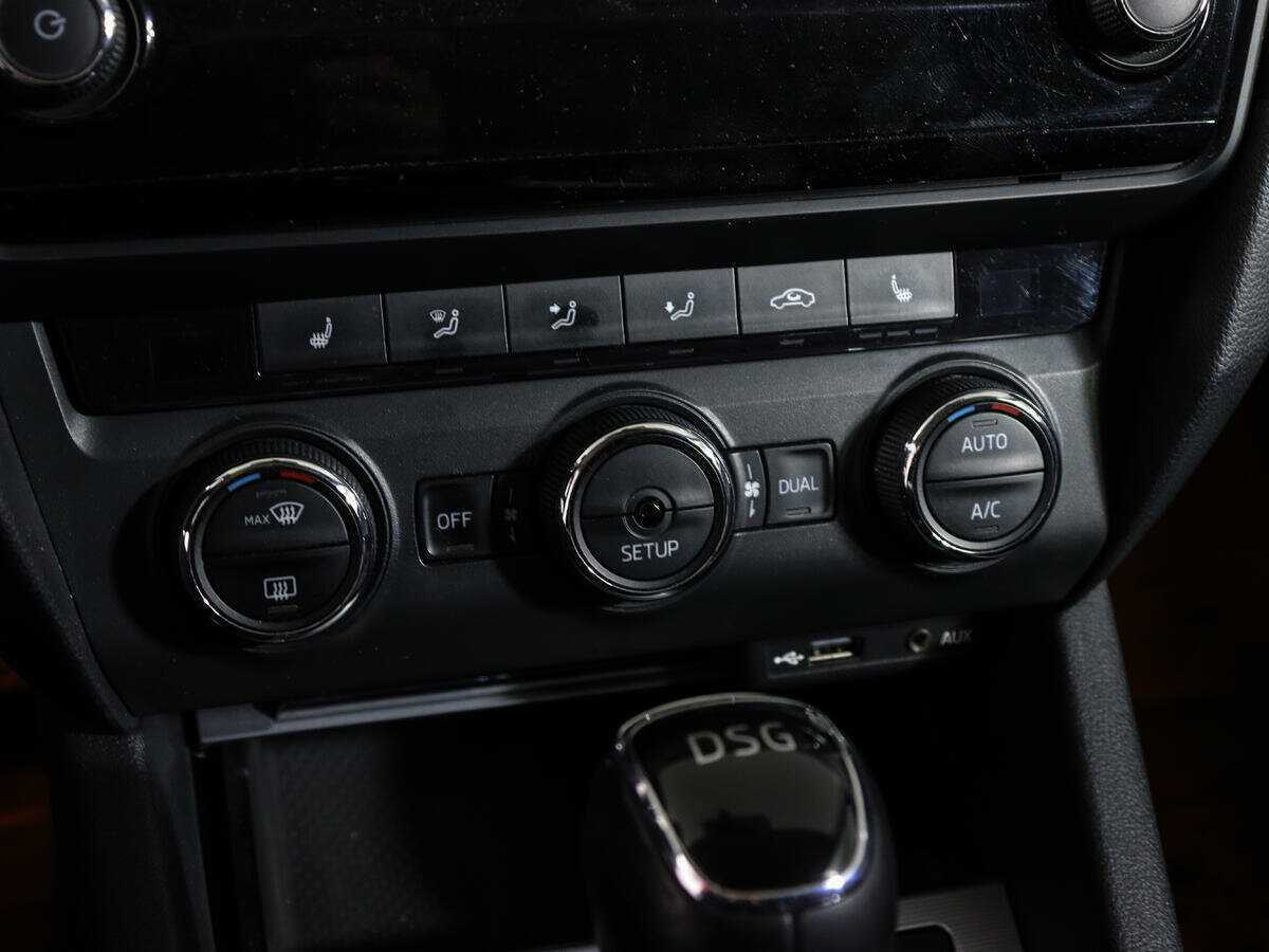 Купить Skoda Octavia с пробегом. Фото: #17