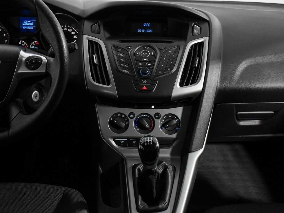Купить Ford Focus с пробегом. Фото: #14