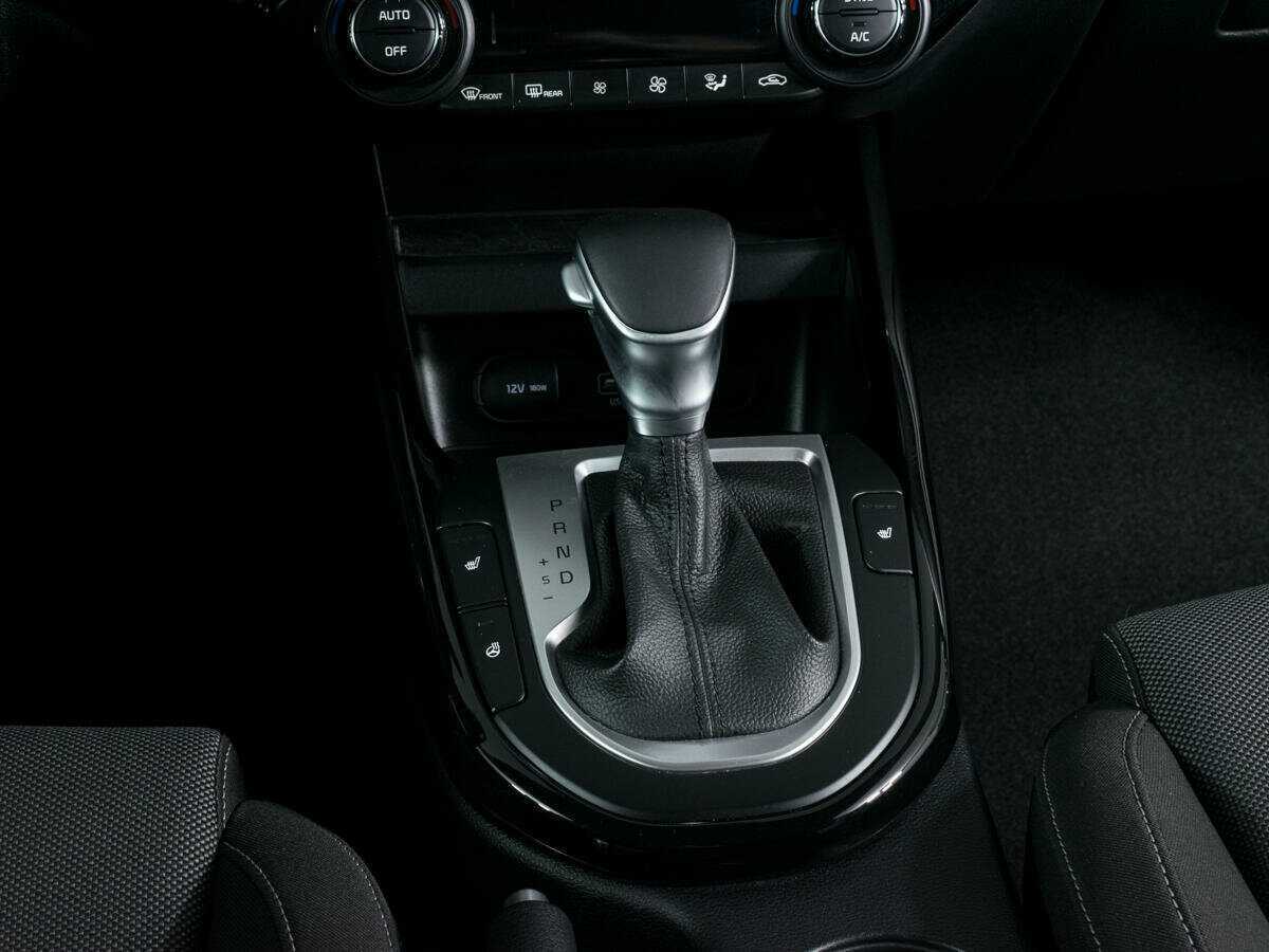 Купить Kia Cerato с пробегом. Фото: #14