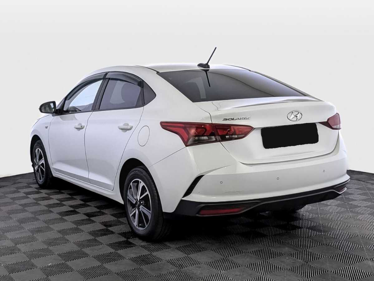Купить Hyundai Solaris с пробегом. Фото: #6