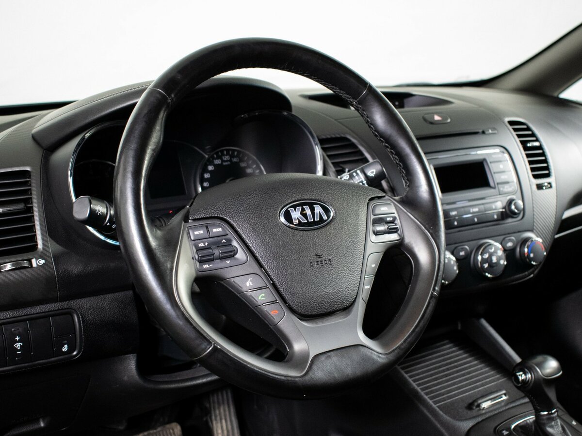 Купить Kia Cerato с пробегом. Фото: #11