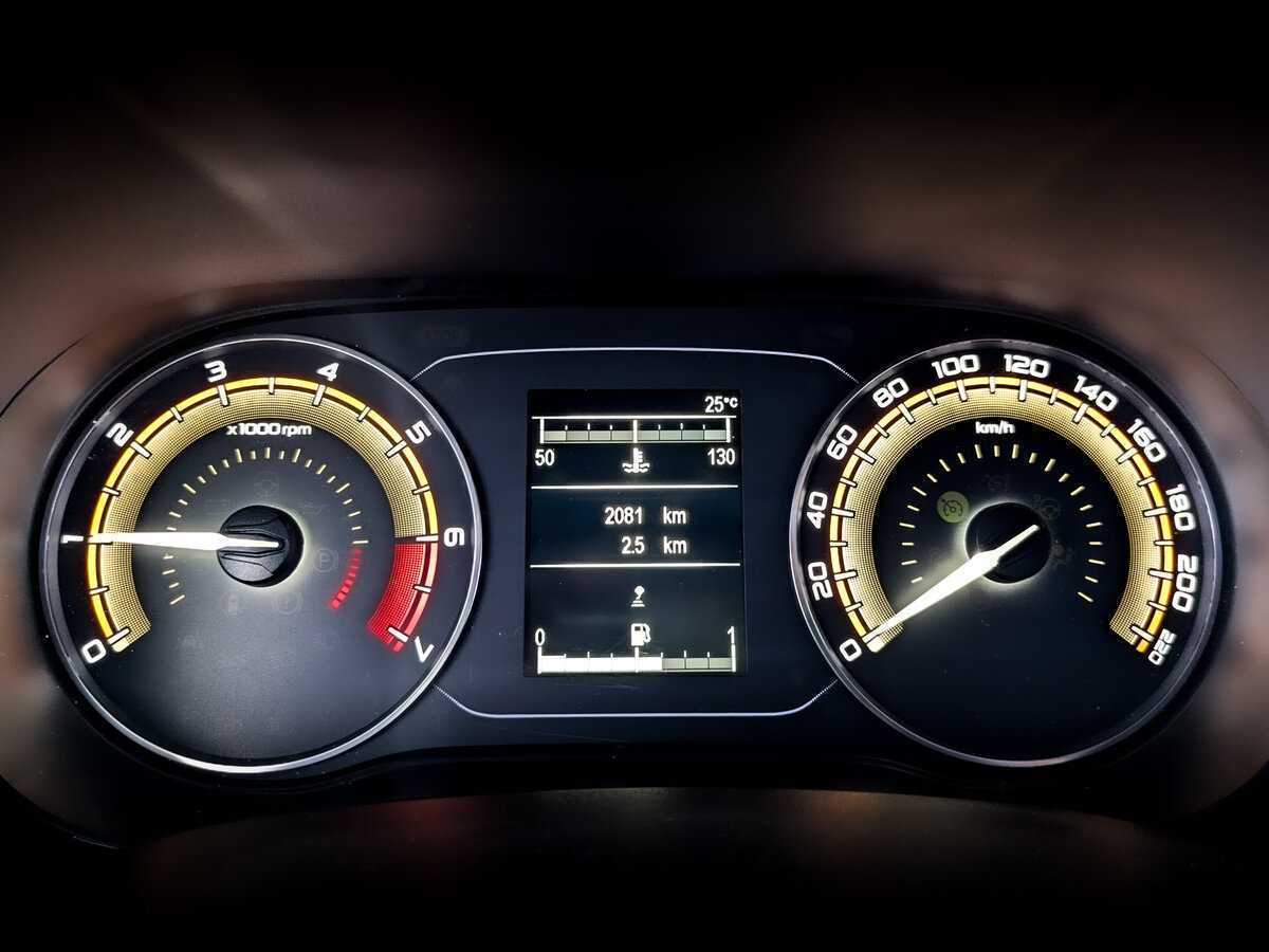 Купить Lada (ВАЗ) Vesta с пробегом. Фото: #10