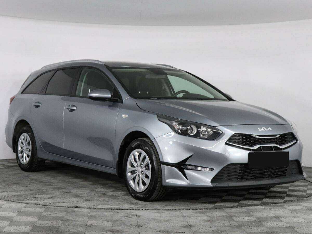 Купить Kia Ceed с пробегом. Фото: #2