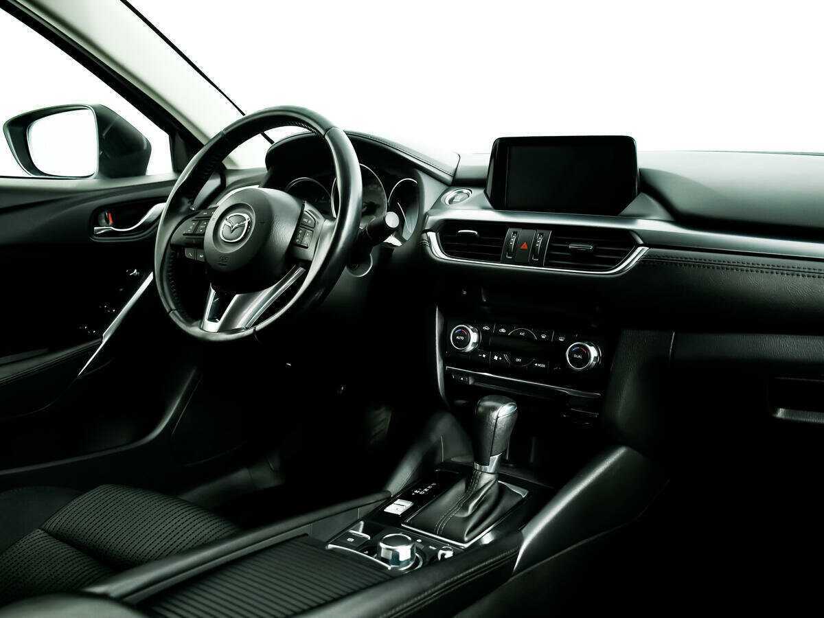 Купить Mazda 6 с пробегом. Фото: #8