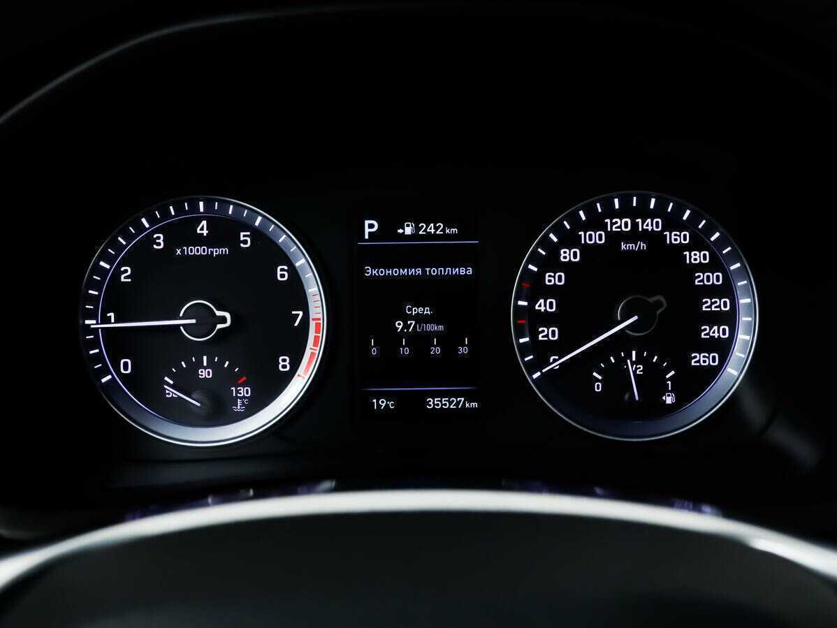 Купить Hyundai Sonata с пробегом. Фото: #7