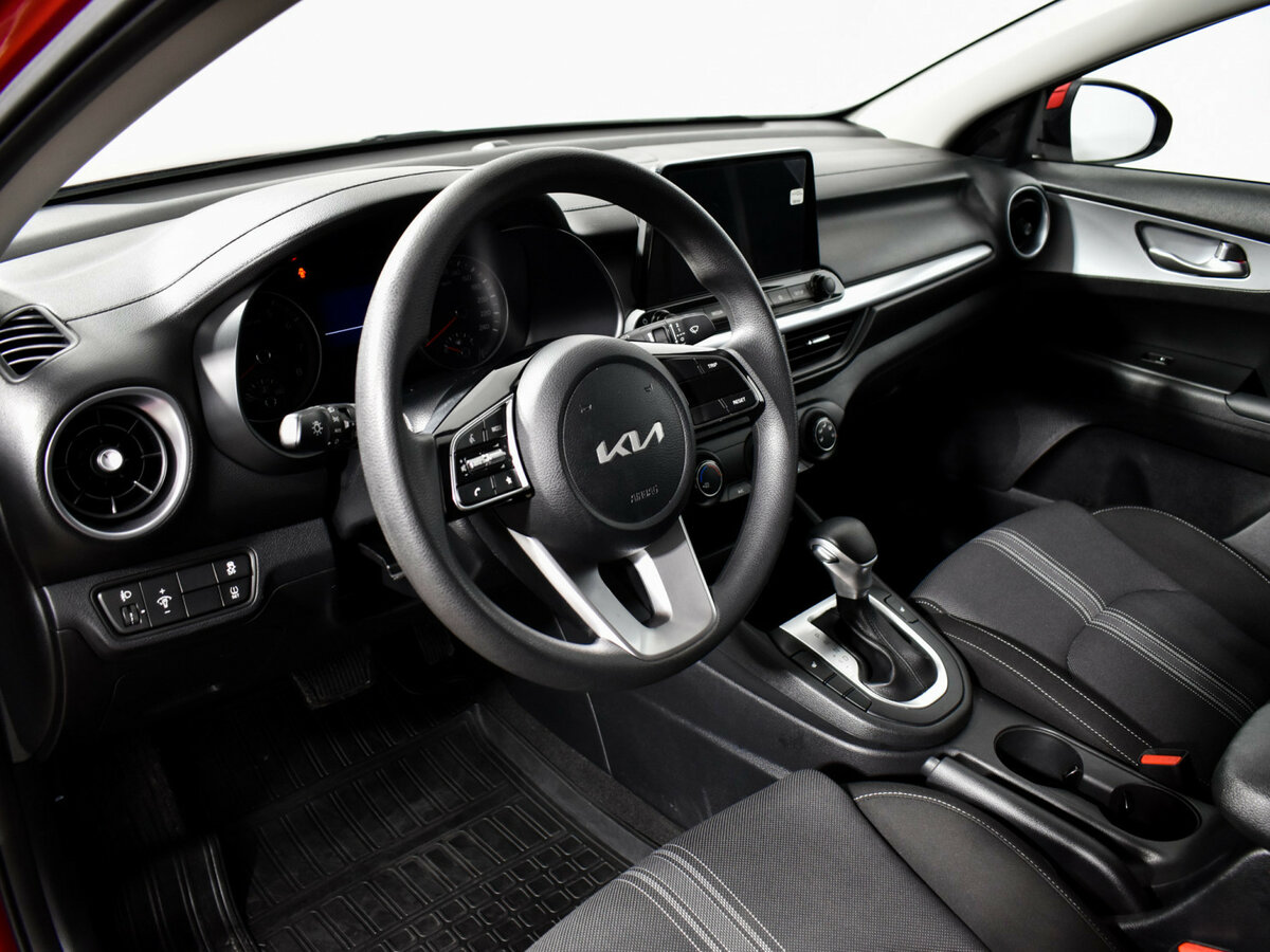 Купить Kia Cerato с пробегом. Фото: #8