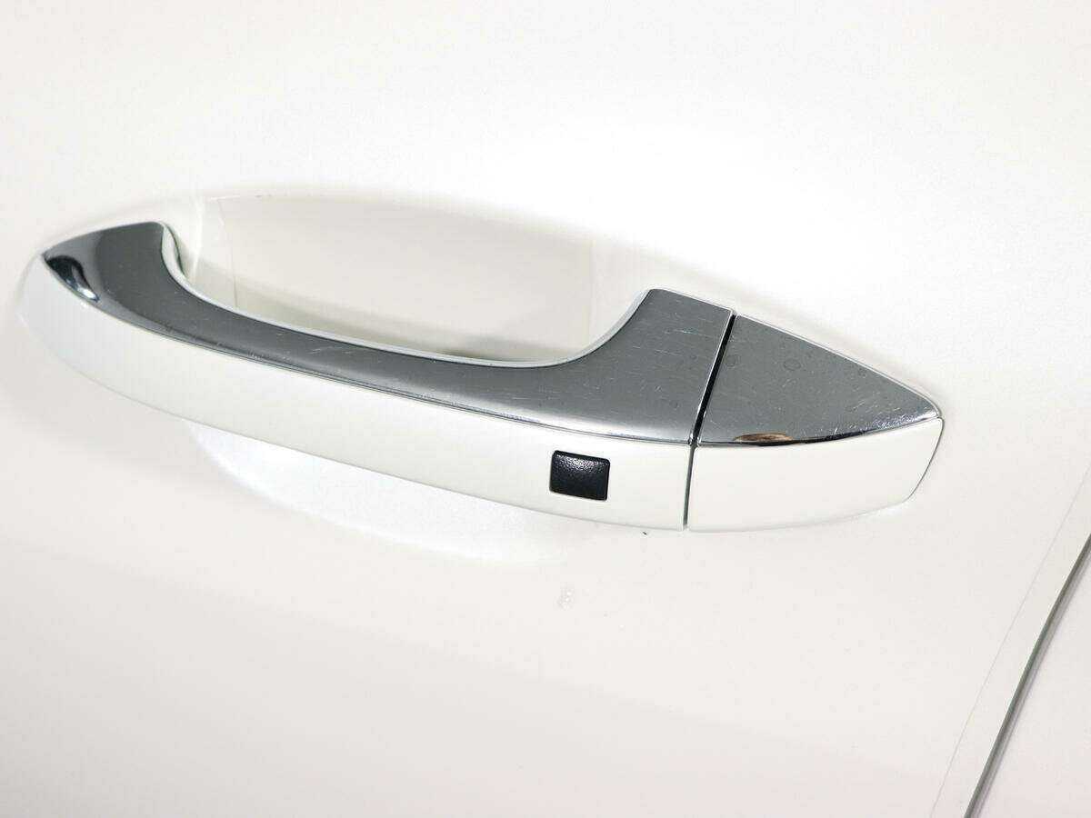 Купить Kia K5 с пробегом. Фото: #13