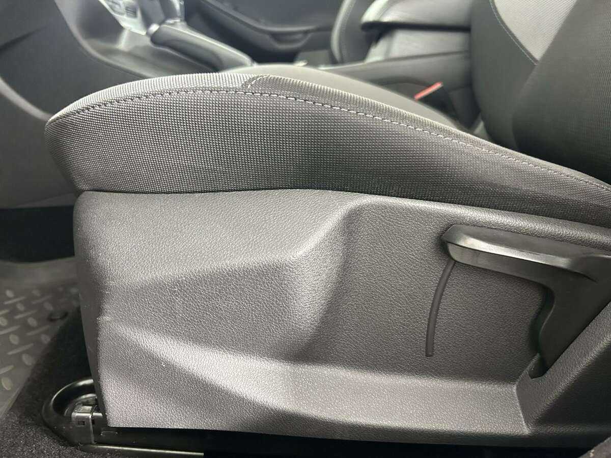 Купить Ford Focus с пробегом. Фото: #9