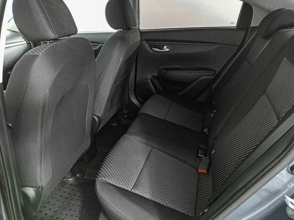 Купить Kia Rio с пробегом. Фото: #11