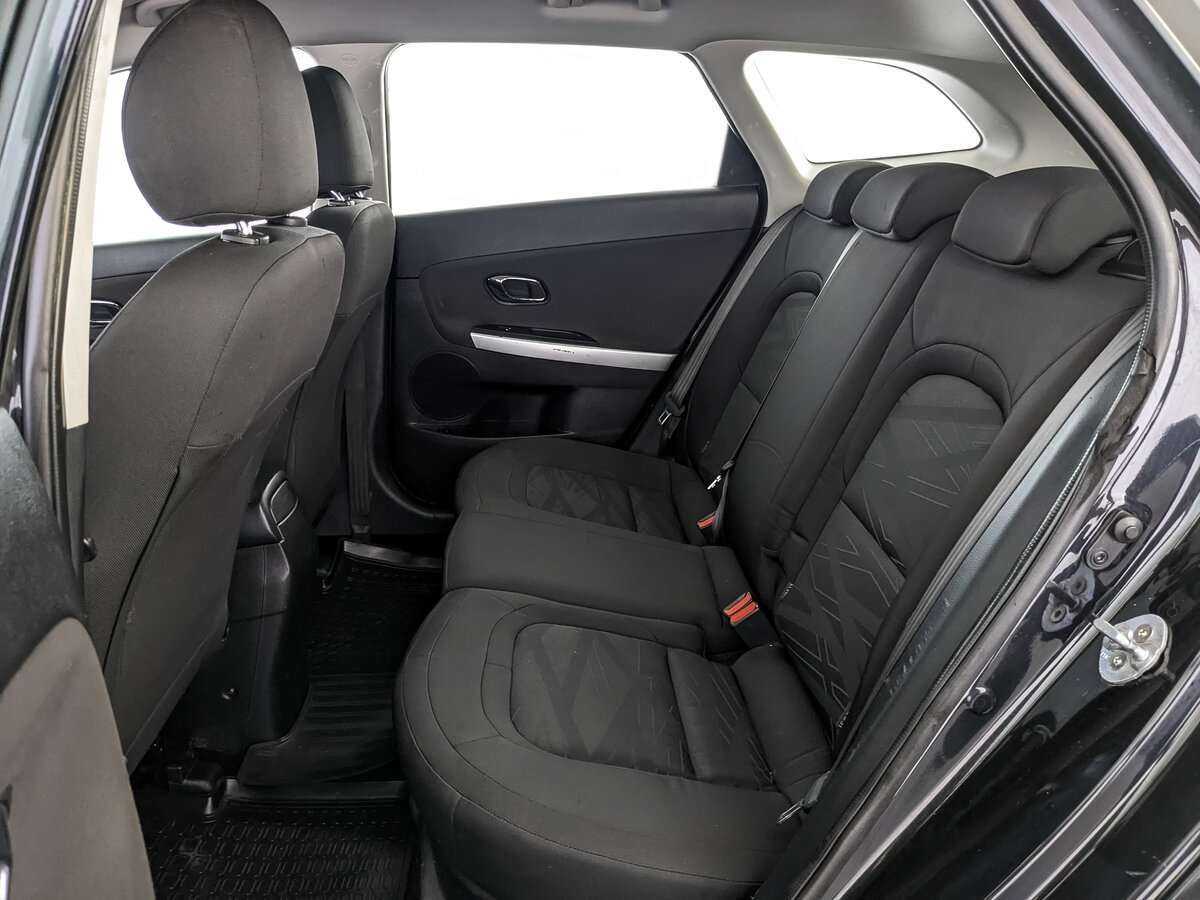 Купить Kia Ceed с пробегом. Фото: #13