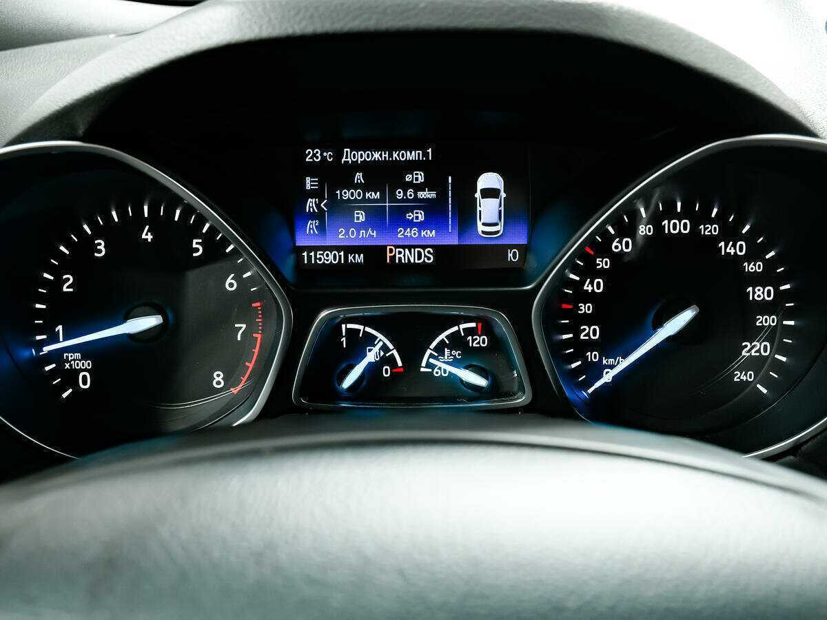 Купить Ford Kuga с пробегом. Фото: #9