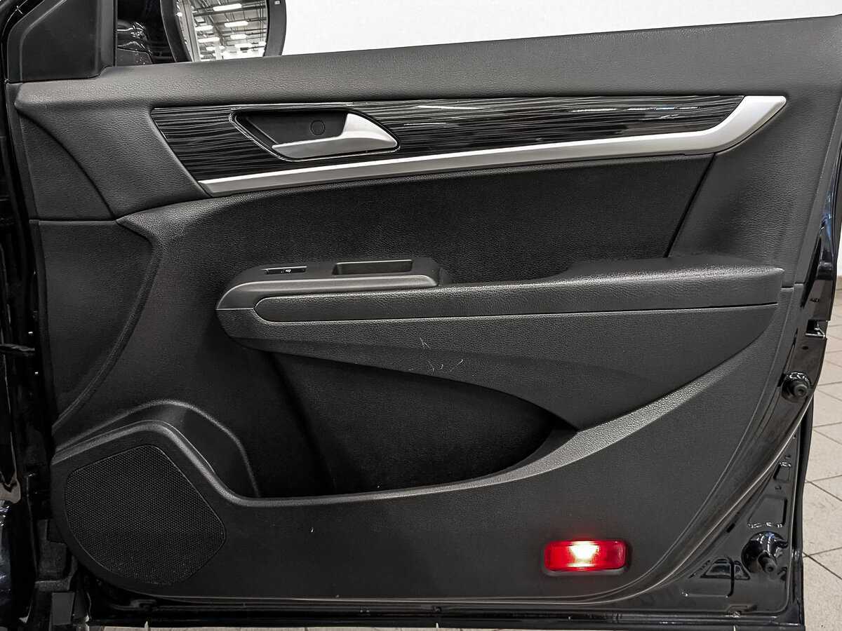 Купить Dongfeng AX7 с пробегом. Фото: #24