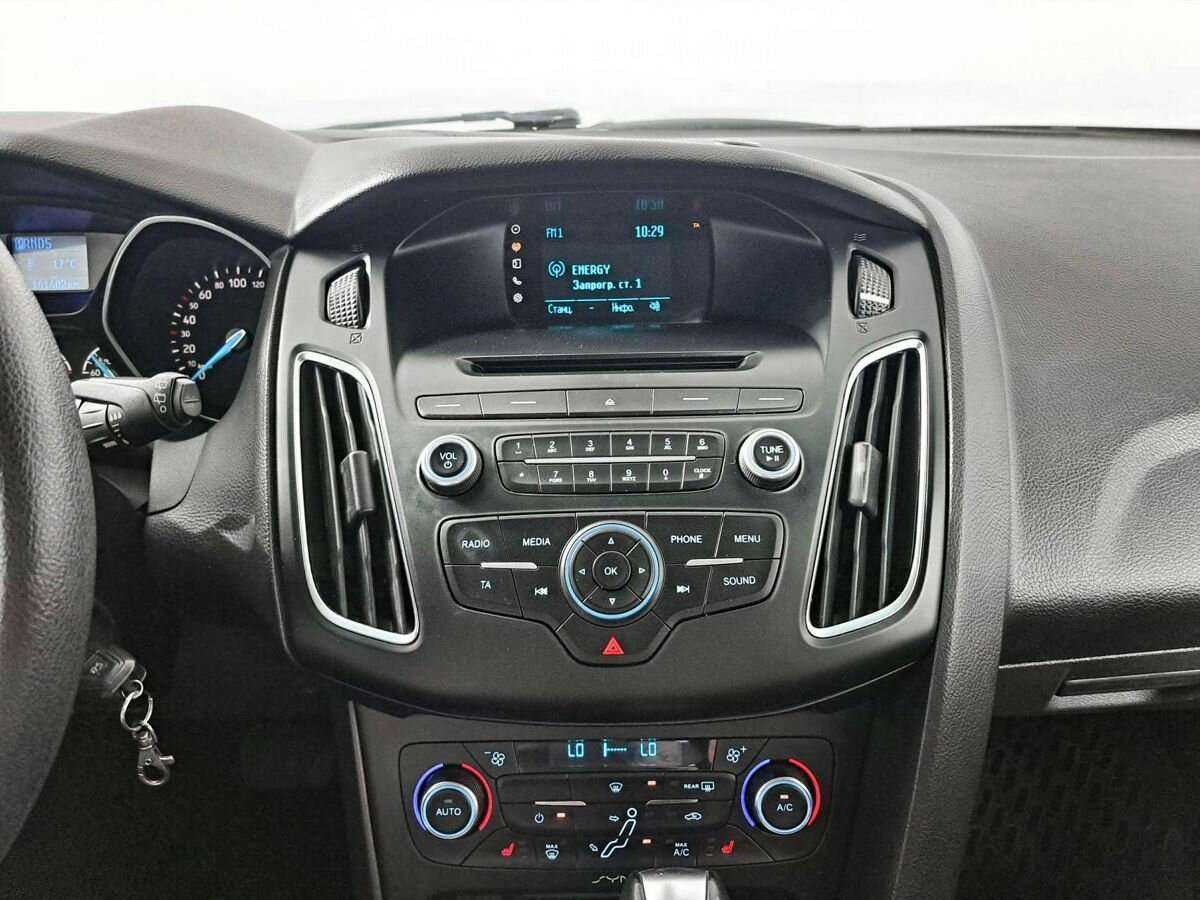 Купить Ford Focus с пробегом. Фото: #12