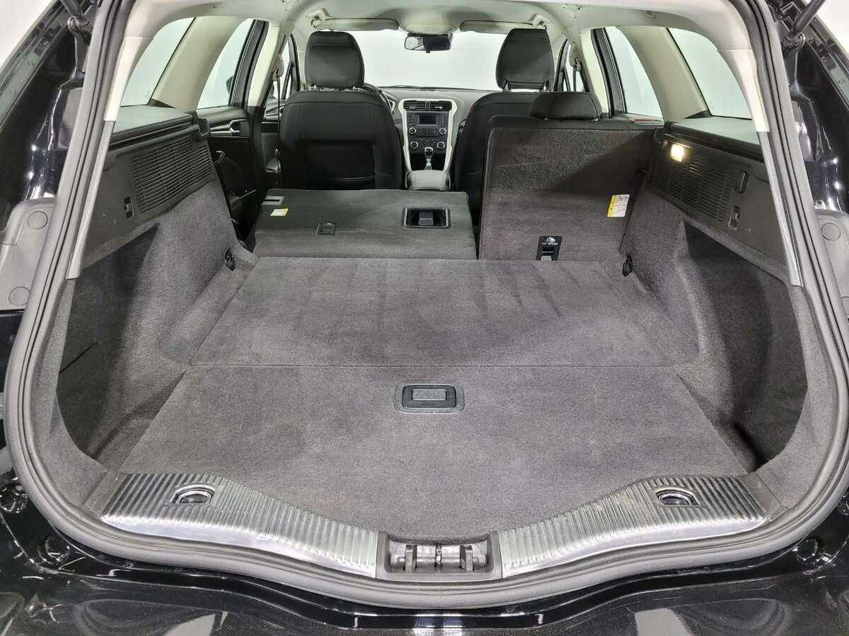 Купить Ford Mondeo с пробегом. Фото: #17