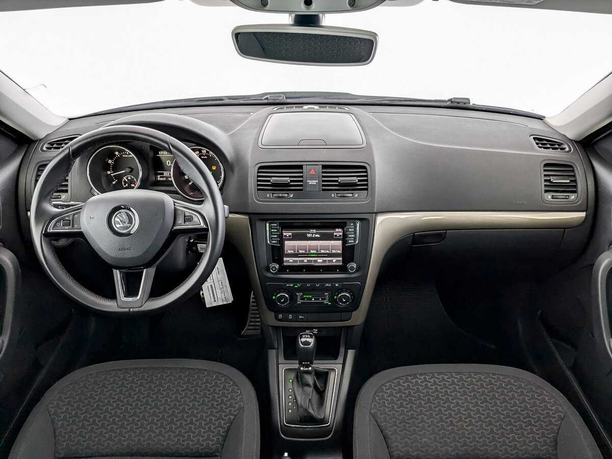 Купить Skoda Yeti с пробегом. Фото: #13