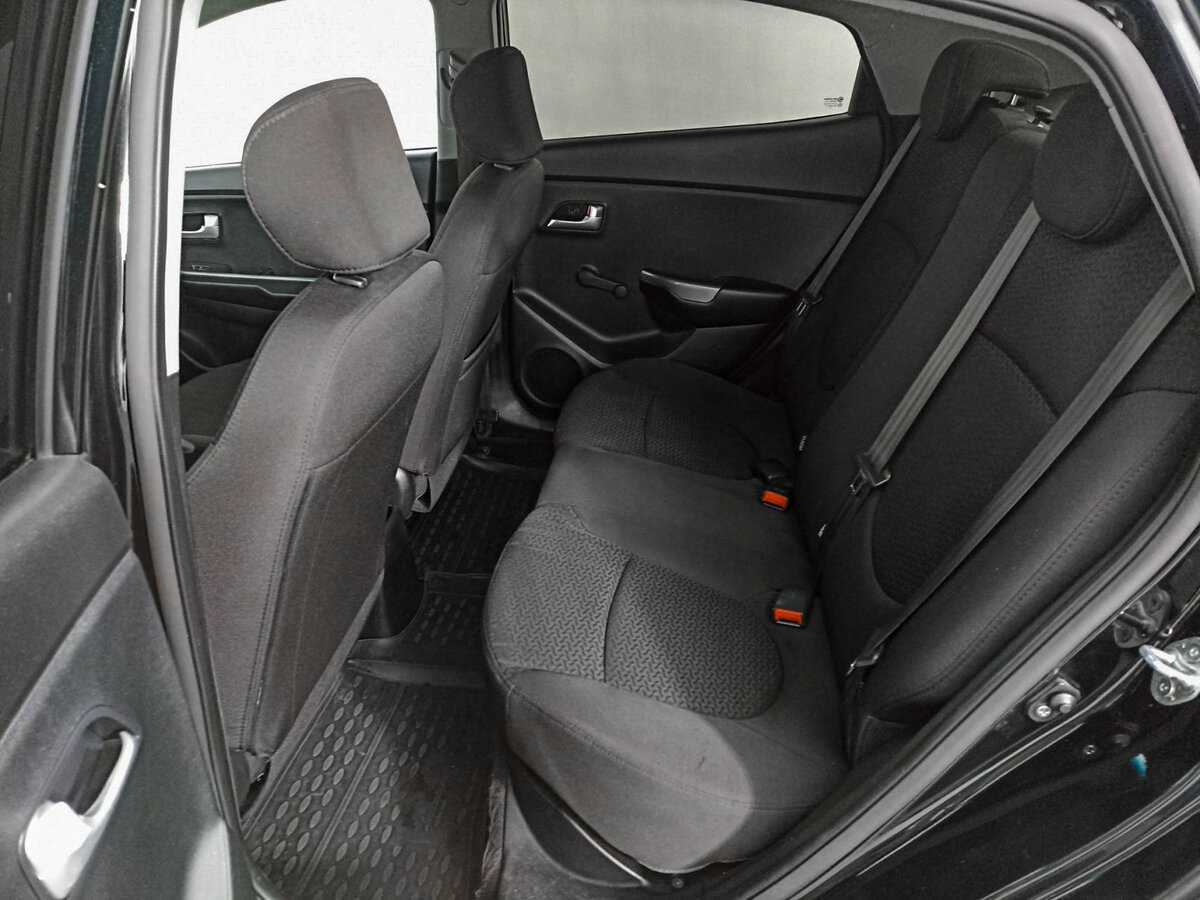 Купить Kia Rio с пробегом. Фото: #9