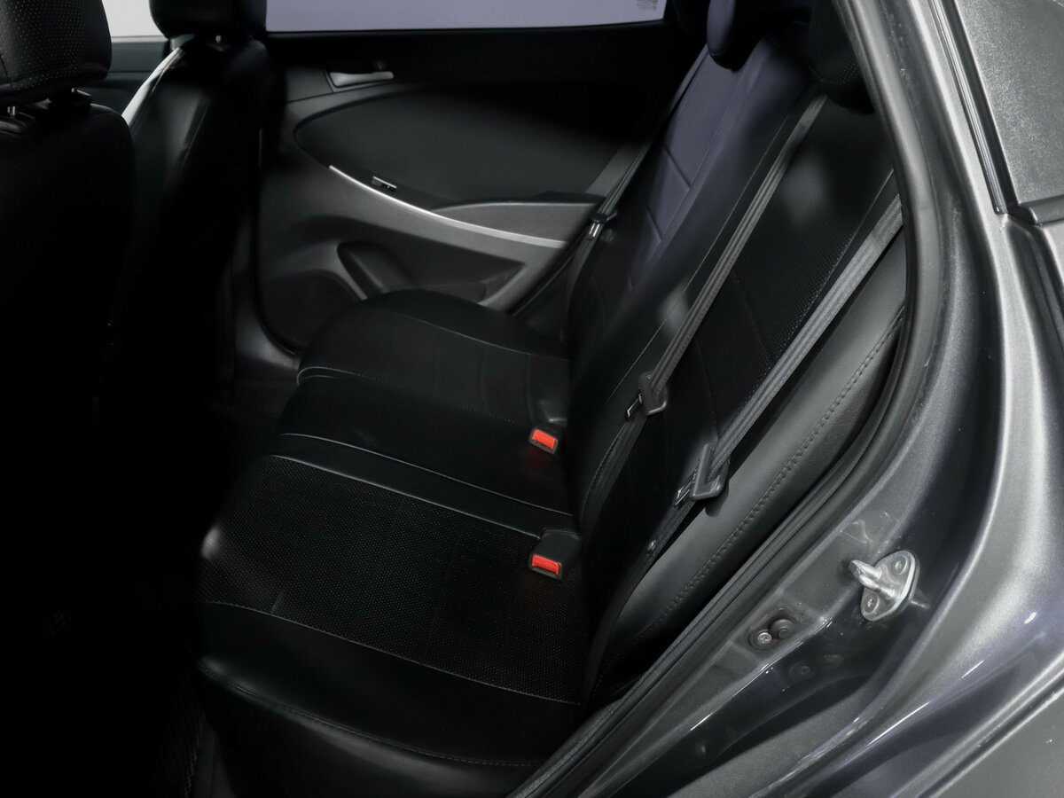 Купить Hyundai Solaris с пробегом. Фото: #7