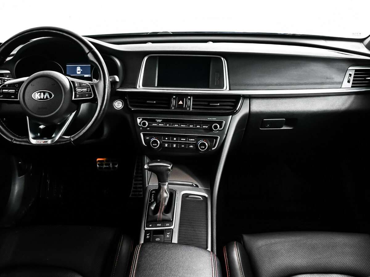 Купить Kia Optima с пробегом. Фото: #10