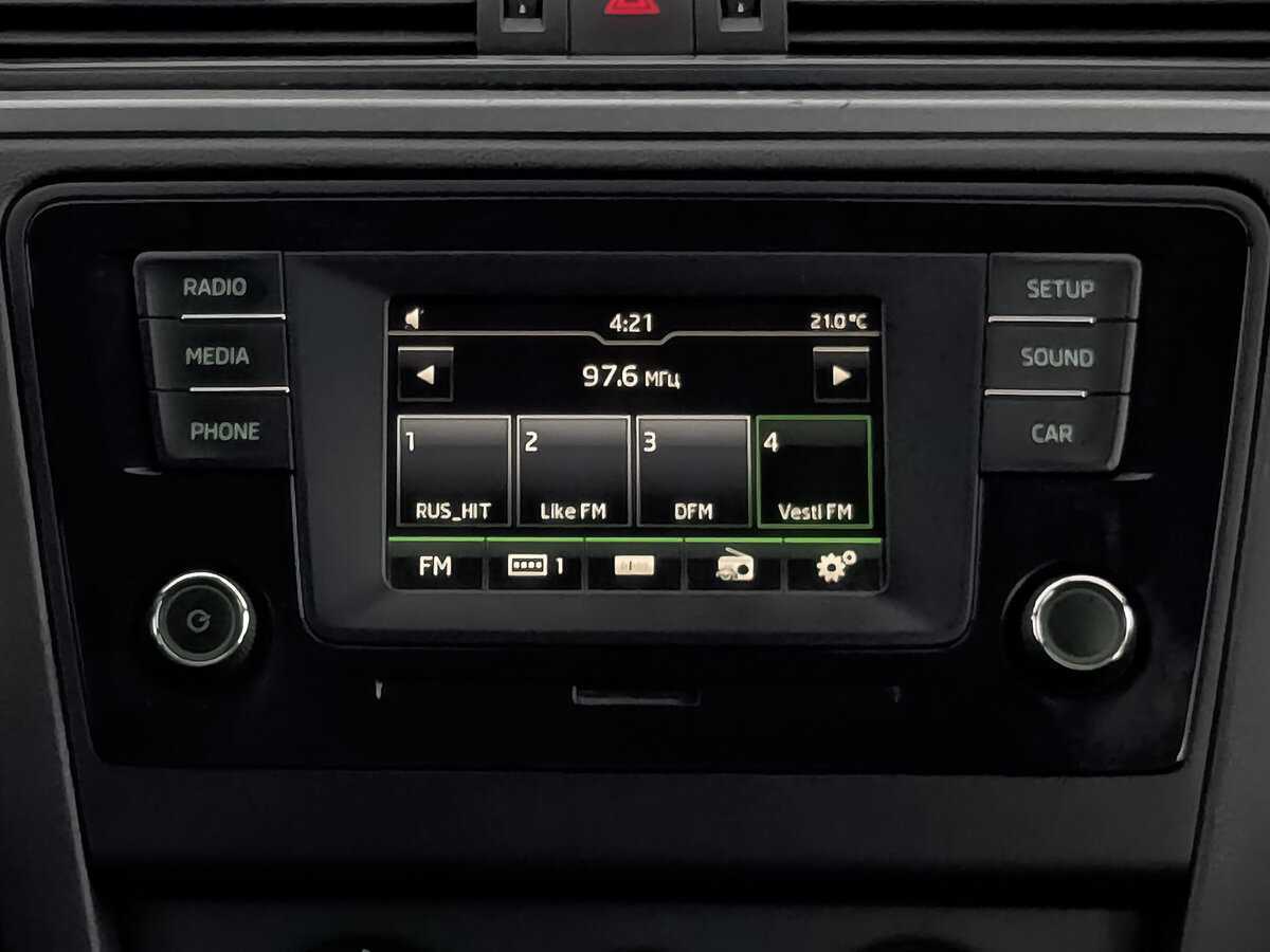 Купить Skoda Rapid с пробегом. Фото: #16